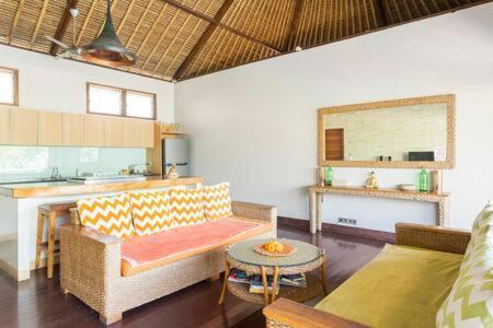 Villa Agung Nusa Lembongan  Ngoại thất bức ảnh
